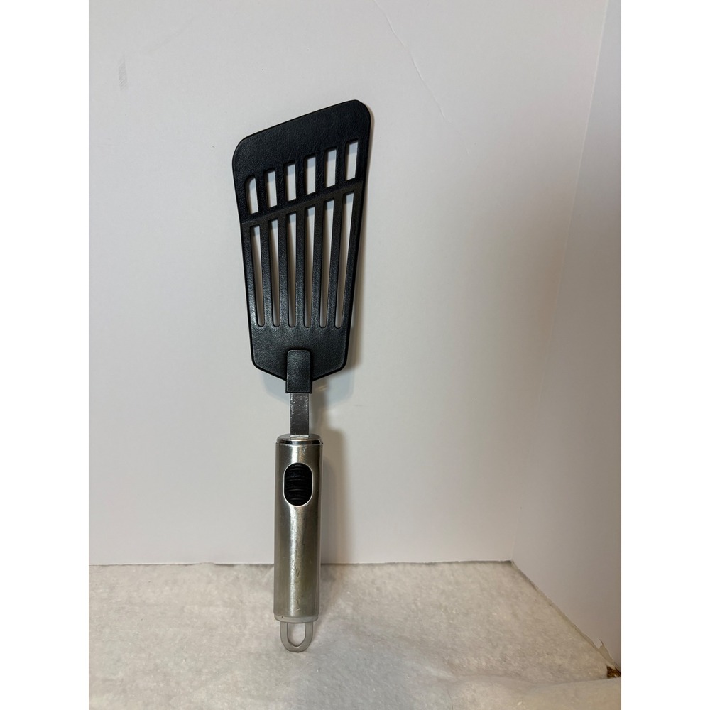 Oneida Slotted Fish Turner Spatula Black Nylon 18/8 Stainless Steel Handle 13.5"